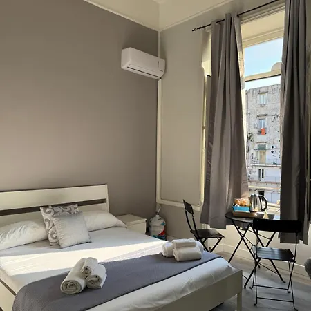 B&B San Ferdinando Napoli Exterior photo
